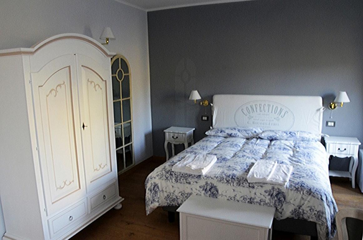 Relais Ristorante Sanfront Hotel Ponzone Kültér fotó